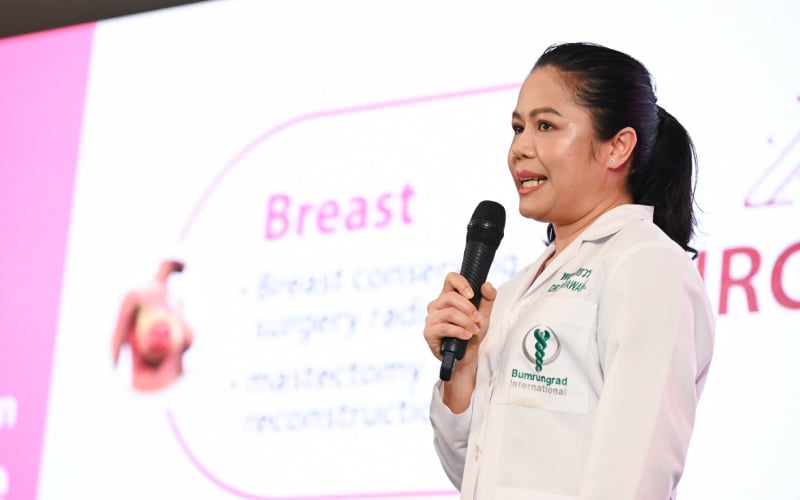 Breast-Center-Press-Conference-12.jpg