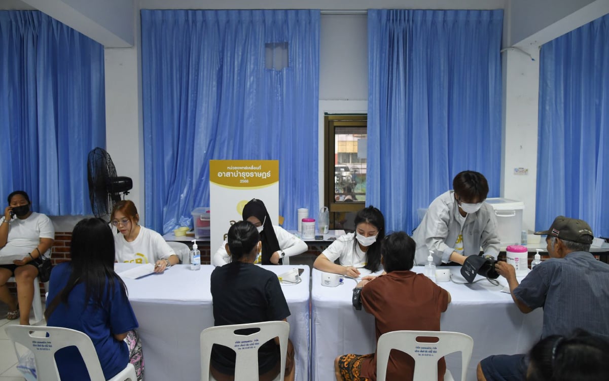 PR-News_CSR05_Bumrungrad-Mobile-Clinic-5-of-2025-(09).jpg