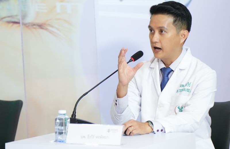 cornea-transplant-center-06.jpg cornea-transplant-center-06.jpg