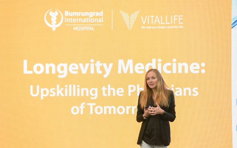 Longevity-Medicine-10-(1).jpg